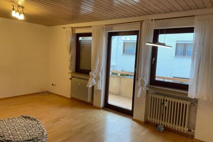 2,5 Zimmer Wohnung Wendlingen mit Balkon und Keller - Wendlingen am Neckar