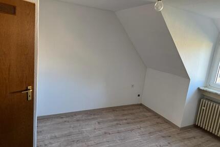 Charmante DG-Wohnungca 50qm in Herne Süd nahe dem Gysenberg - Herten