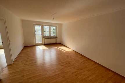 Wohnung zum Mieten in Regensburg 991,65 € 86.23 m²