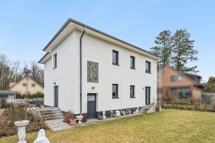 Haus zum Kaufen in Berlin 750.000,00 € 160 m²