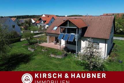 Haus zum Kaufen in Lauterhofen 400.000,00 € 220 m²