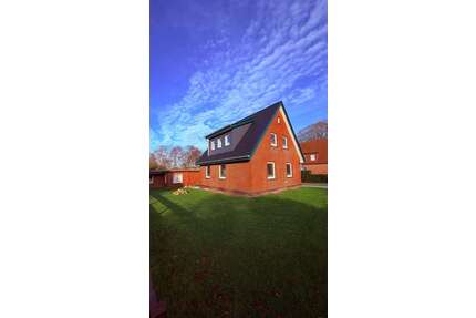Haus zum Kaufen in Varel 370.000,00 € 116.68 m²