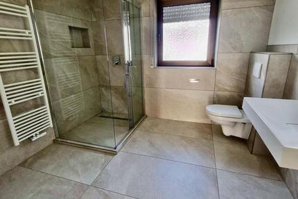 Helle 3,5-Zimmer-Wohnung mit großem Balkon & Stellplatz in ruhiger Lage von Talheim