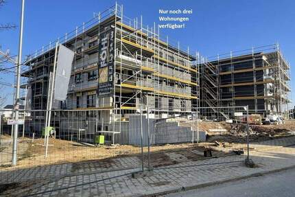 Neubauprojekt in Uhingen, tolle Lage! Große 4 Zi.-Whg mit großem Gartenanteil, Balkon, Aufzug, TG