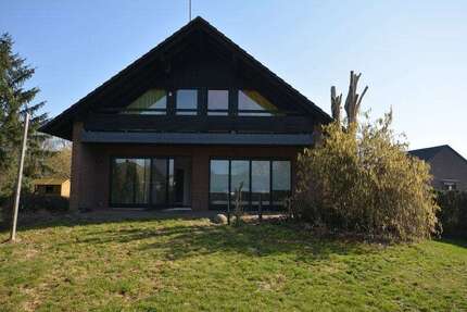 Haus zum Kaufen in Nienhagen 325.000,00 € 157 m²