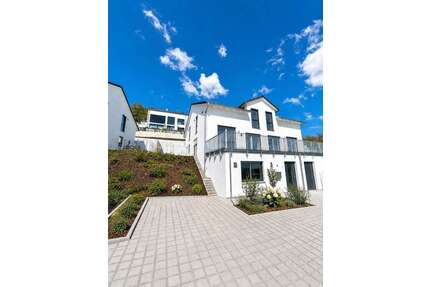 Haus zum Kaufen in Teublitz 639.000,00 € 159.94 m²