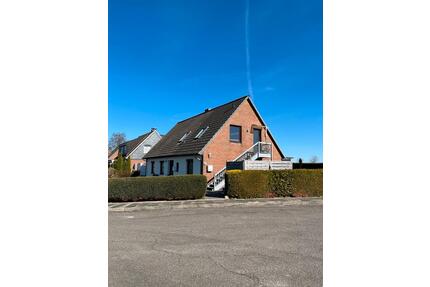 Zweifamilienhaus - 430.000,00&nbsp;EUR Kaufpreis, ca.&nbsp; 160,00&nbsp;m&sup2; in Gettorf (PLZ: 24214)