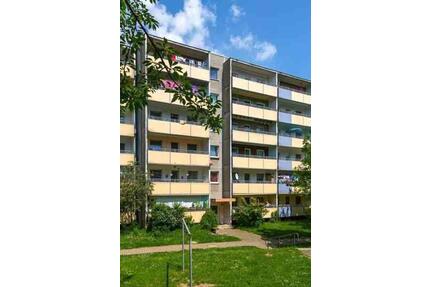 Günstige 3-Zimmer-Wohnung mit Balkon (WBS)! - Dresden Cotta