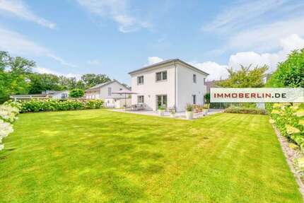 Haus zum Kaufen in Wustermark 749.000,00 € 130 m²