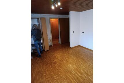 Nachmieter zum 1.4.26: 2 - Zimmmerwohnung OG-Elgersweier - Offenburg