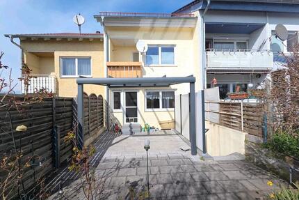 Reihenmittelhaus mit Garage - 310.000,00&nbsp;EUR Kaufpreis, ca.&nbsp; 95,00&nbsp;m&sup2; in Biberach an der Riß (PLZ: 88400)