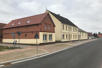 EFH zur Miete - 1.280,00&nbsp;EUR Kaltmiete, ca.&nbsp; 139,00&nbsp;m&sup2; in Neustadt (Dosse) (PLZ: 16845)