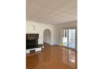 4,5 Zimmer Wohnung in Balgheim - 1.100,00&nbsp;EUR Kaltmiete, ca.&nbsp; 125,00&nbsp;m&sup2; in Balgheim (PLZ: 78582)