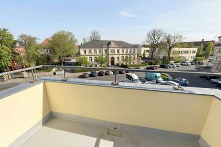 Wohnung zum Mieten in Dresden 1.699,00 € 147 m²