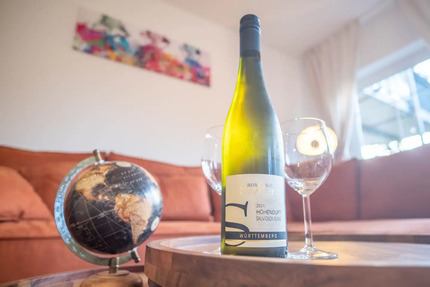 Möblierte Wohnung 63qm - 990,00&nbsp;EUR Kaltmiete, ca.&nbsp; 63,00&nbsp;m&sup2; in Leipzig (PLZ: 04319) Ost