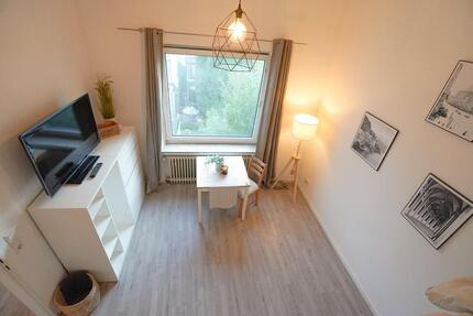 Sofort frei – Möbliertes City-Apartment mit Balkon im Bremer Viertel | 35 m² | ab 1 Nacht | All Inclusive - Bremen Blockland