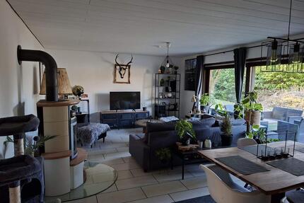 Wunderschön gelegene 3ZKB Einliegerwohnung in Eichen - Kreuztal