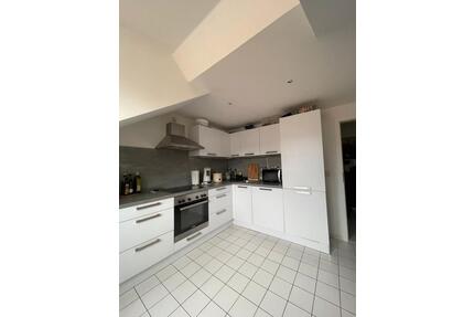 Schöne 2-Zimmer-Wohnung mit EBK und Hobbyraum in Schloßteichnähe! - Chemnitz