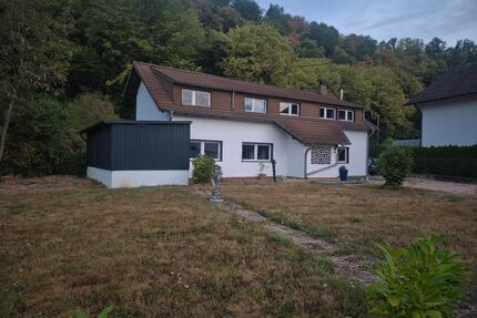 1-2 Familienhaus in Schmelz-OT zu verkaufen
