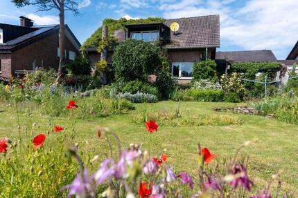 Freistehendes Architektenhaus in sehr gefragter Lage - Salzkotten
