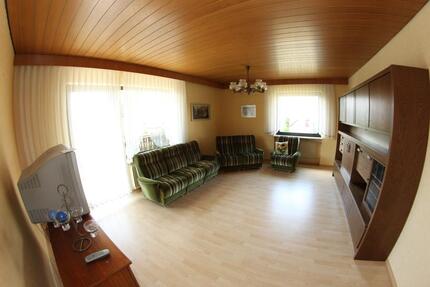 Wohnung zu vermieten - 700,00&nbsp;EUR Kaltmiete, ca.&nbsp; 104,50&nbsp;m&sup2; in Hammelburg (PLZ: 97762)