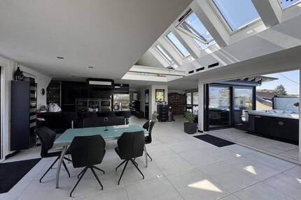 Junges hochwertiges MFHMehrgenerationshaus, Toplage Refrath, super Anbindungen - Bergisch Gladbach Lustheide