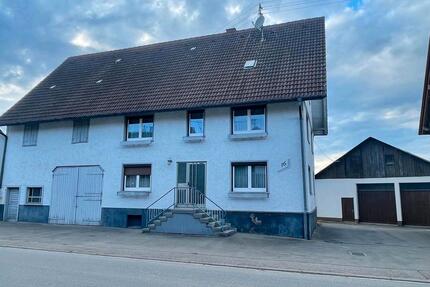Wohnhaus freistehend mit Halle - 339.000,00&nbsp;EUR Kaufpreis, ca.&nbsp; 161,00&nbsp;m&sup2; in Dunningen (PLZ: 78655)