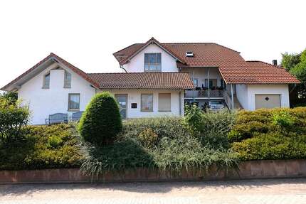 Haus zum Kaufen in Neuenstein 425.000,00 € 280 m²