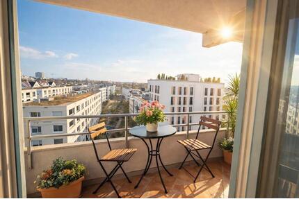 Von privat: Sonnige 2 Zi-Whg im 7.OG mit Balkon + Weitblick TG - München Schwabing-Freimann