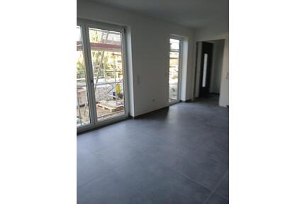 Wohnung zu vermieten - 680,00&nbsp;EUR Kaltmiete, ca.&nbsp; 70,00&nbsp;m&sup2; in Waldbreitbach (PLZ: 56588)