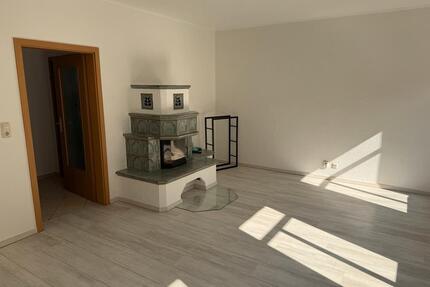 Schöne 3-Zimmer Wohnung mit EBK und Kamin - Gera Debschwitz