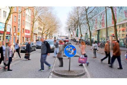 3 Etagen! Top Frequenz Lage – Ladenfläche in Harburg zu vermieten - Hamburg