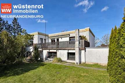 Haus zum Kaufen in Neubrandenburg 225.000,00 € 97 m²