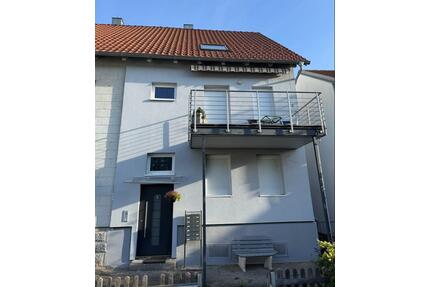 Neue Heizung - Renditestarkes Wohnhaus: 6 WG-Zimmer (200m Campus) - Villingen-Schwenningen