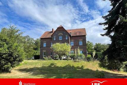 Hier wohnen Mieter gern! - 122.000,00&nbsp;EUR Kaufpreis, ca.&nbsp; 263,00&nbsp;m&sup2;&nbsp;Wohnfl&auml;che in Zeitz (PLZ: 06711) Luckenau