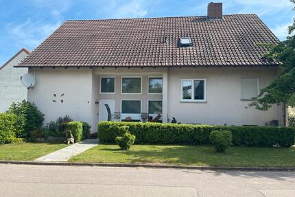 Schöne 120 m² Wohnung ab Juli zu vermieten - Uffenheim