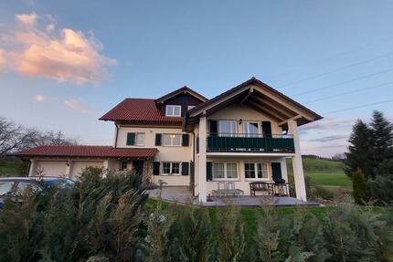 Helle 3,5 Zimmer Erdgeschoss-Wohnung in Neuravensburg - Wangen im Allgäu