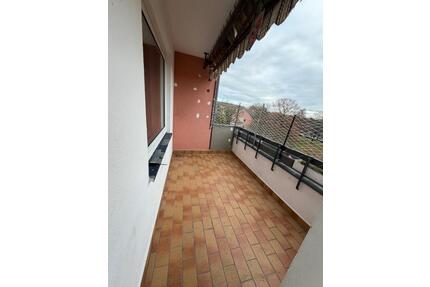 sonnige 3-Raum-Wohnung sofort in Braunschweig-Heidberg