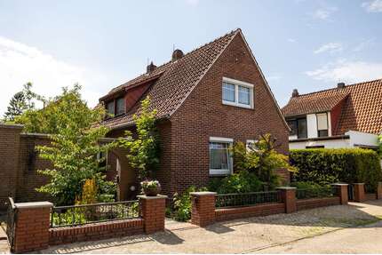 Haus zum Kaufen in Ganderkesee 222.000,00 € 120 m²