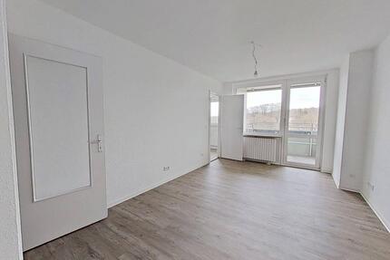 Schickes 1-Zimmer-Apartment mit EBK und BALKON - Rendsburg