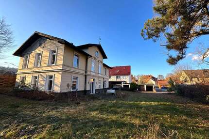 Haus zum Kaufen in Alfeld 278.000,00 € 226 m²