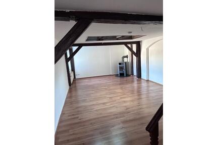 Maisonette-Wohnung mit Charme - 570,00&nbsp;EUR Kaltmiete, ca.&nbsp; 95,00&nbsp;m&sup2; in Magdeburg (PLZ: 39112) Leipziger Straße