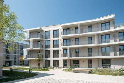 Wohnung zum Mieten in Oberschleißheim 1.520,00 € 74.36 m²