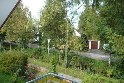 Befristete Vermietung: 2-Zimmer-DG-Wohnung in Top-Lage - Gröbenzell