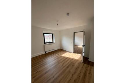 Helle und moderne 2,5-Zimmer-Wohnung in Selb