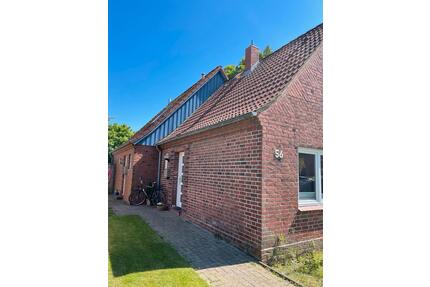 Einfamilienhaus mit Einliegerwohnung - Husum