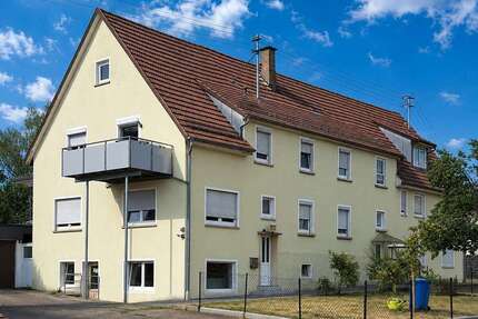 Haus zum Kaufen in Rietheim-Weilheim 760.000,00 € 420 m²