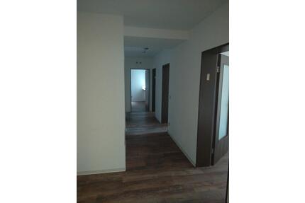3 Zimmer Mietwohnung - 1.025,00&nbsp;EUR Kaltmiete, ca.&nbsp; 78,80&nbsp;m&sup2; in Veitshöchheim (PLZ: 97209)