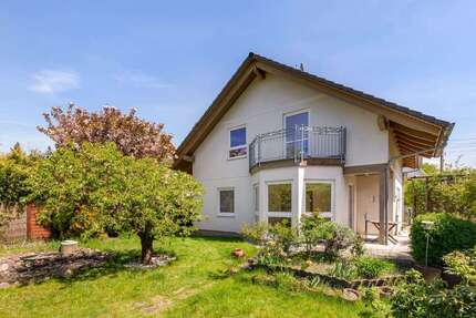 Haus zum Kaufen in Berlin 550.000,00 € 117.64 m²