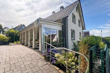 Haus zum Kaufen in Burbach 359.000,00 € 180 m²
